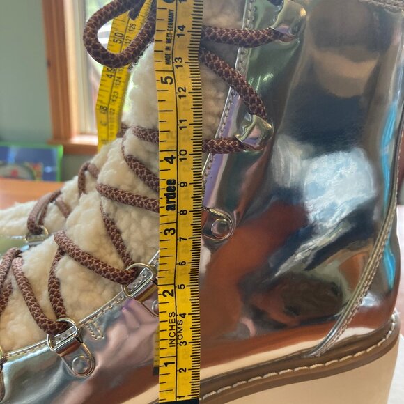 The Drop Women's Silver Faux Lined Lace Up Ankle Winter Boots Size 7.5 NWT - Picture 7 of 11